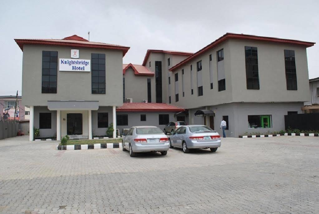 Knightsbridge Hotel Ikeja Buitenkant foto